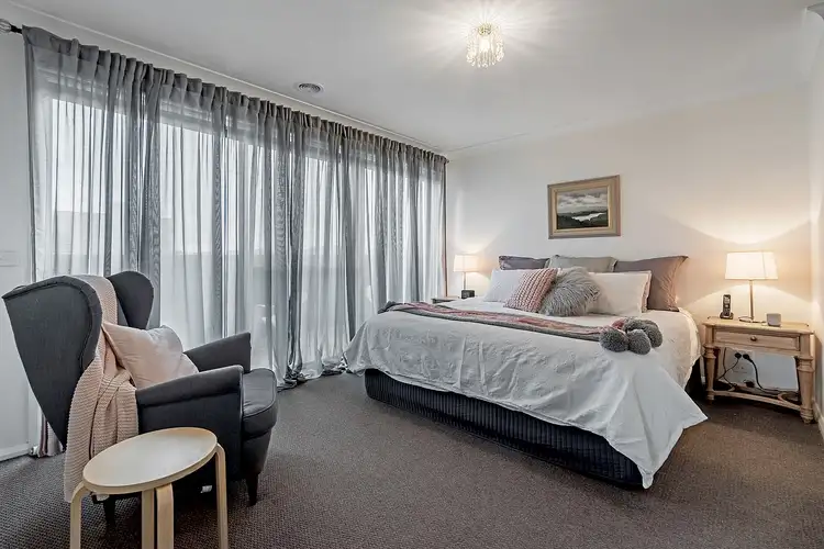 Fifth view of Homely house listing, 2 Landsdowne Avenue, Mickleham VIC 3064