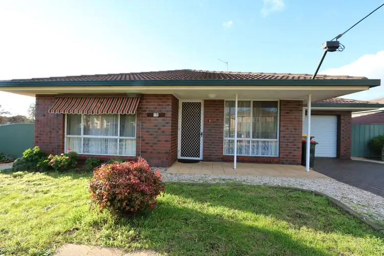 Main view of Homely unit listing, 1/15 Mariner's Reef Road, Maryborough VIC 3465