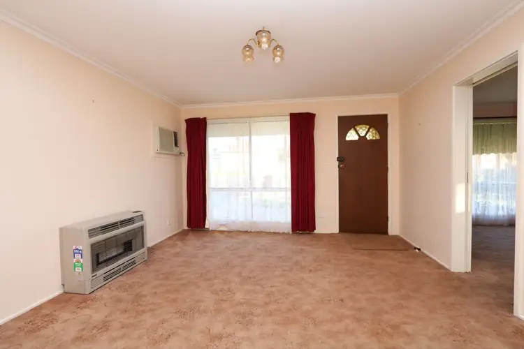 Fifth view of Homely unit listing, 1/15 Mariner's Reef Road, Maryborough VIC 3465