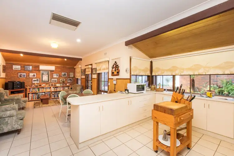 Seventh view of Homely house listing, 290 Walnut Avenue, Mildura VIC 3500