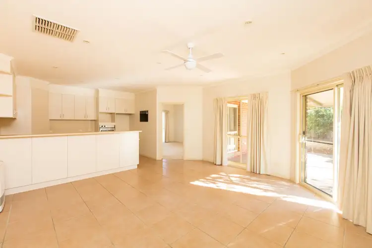 Seventh view of Homely house listing, 6 Jandra Court, Mildura VIC 3500