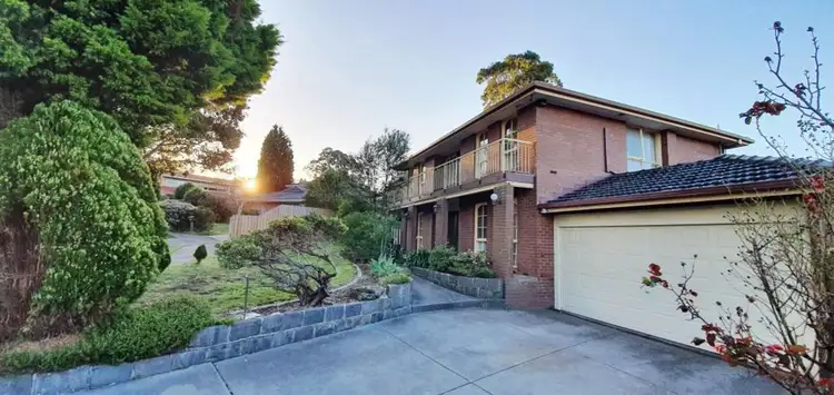 6 Nina Place