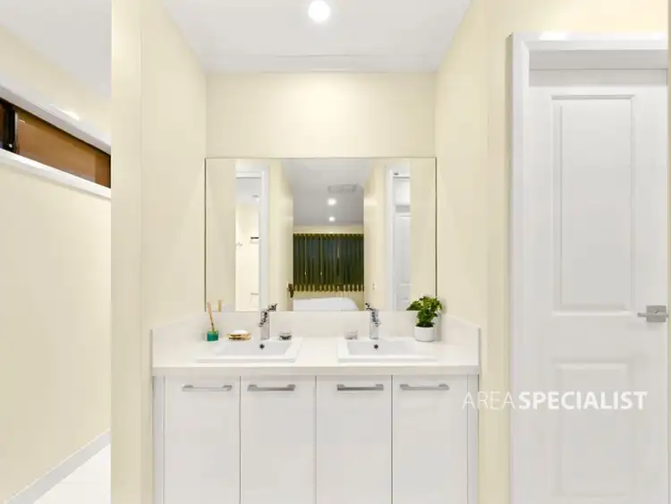 Fifth view of Homely house listing, 807 Heatherton Road, Springvale VIC 3171