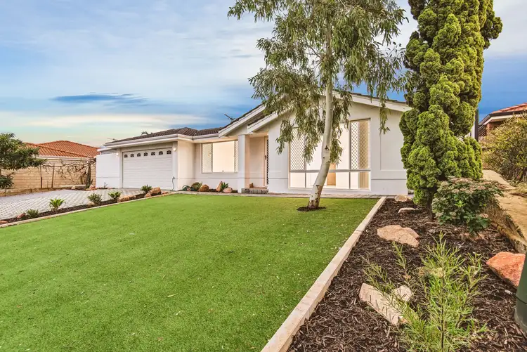 10 Oakland Hills Boulevard, Currambine WA 6028