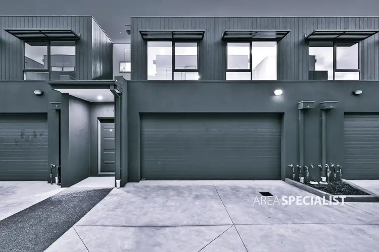 12/17 Solsbury Crescent, Keysborough VIC 3173