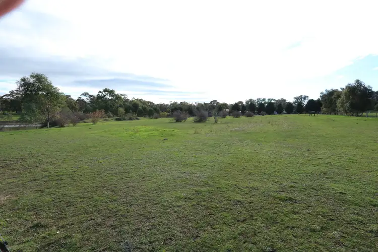 6120 Ballarat-Maryborough Road, Daisy Hill VIC 3465
