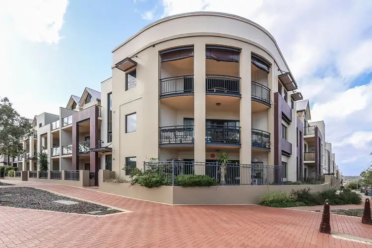 6/160 Lakeside Drive, Joondalup WA 6027