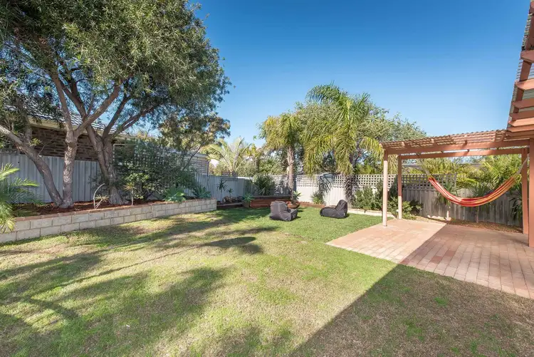 Fourth view of Homely house listing, 2 Marlin Place, Beldon WA 6027