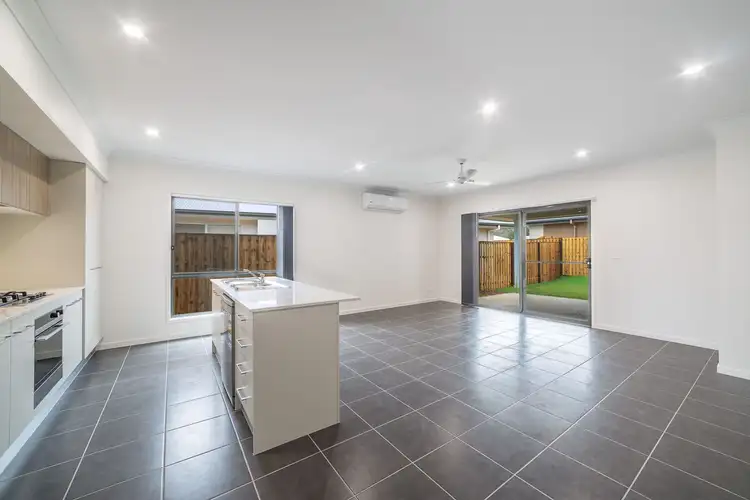 102 O'Reilly Drive, Coomera QLD 4209