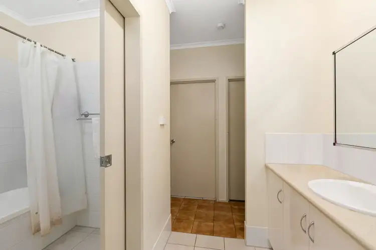 Fifth view of Homely house listing, 1/9 Windarra Street, Woree QLD 4868