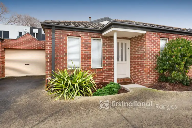 2/31 James Street, Pakenham VIC 3810