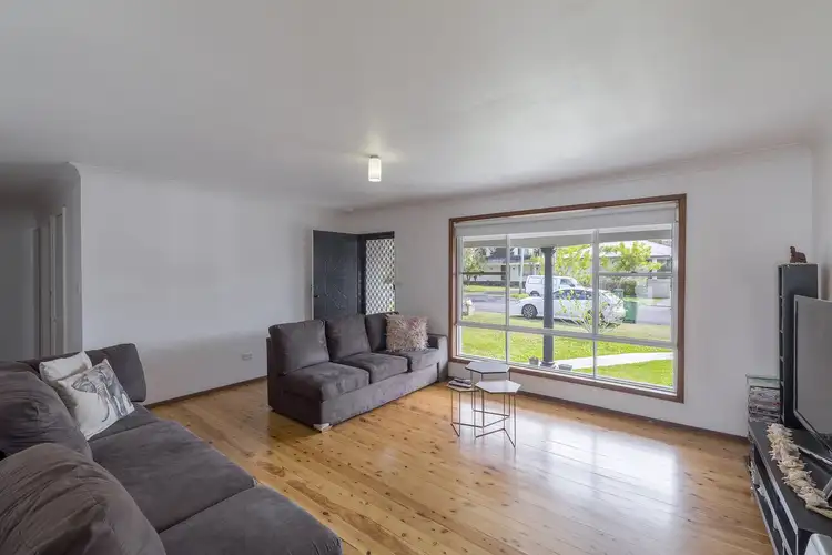 Second view of Homely house listing, 10 Panorama Parade, Berkeley Vale NSW 2261