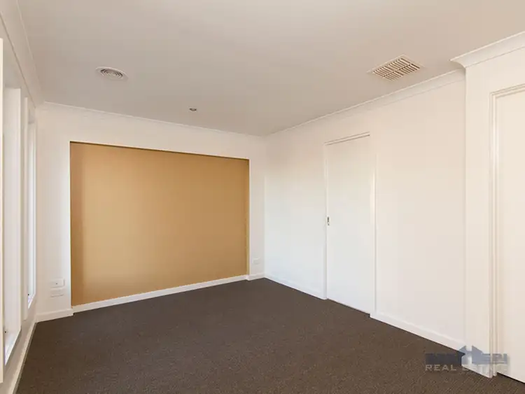 Sixth view of Homely unit listing, Unit 4/280 Pound Road, Hampton Park VIC 3976