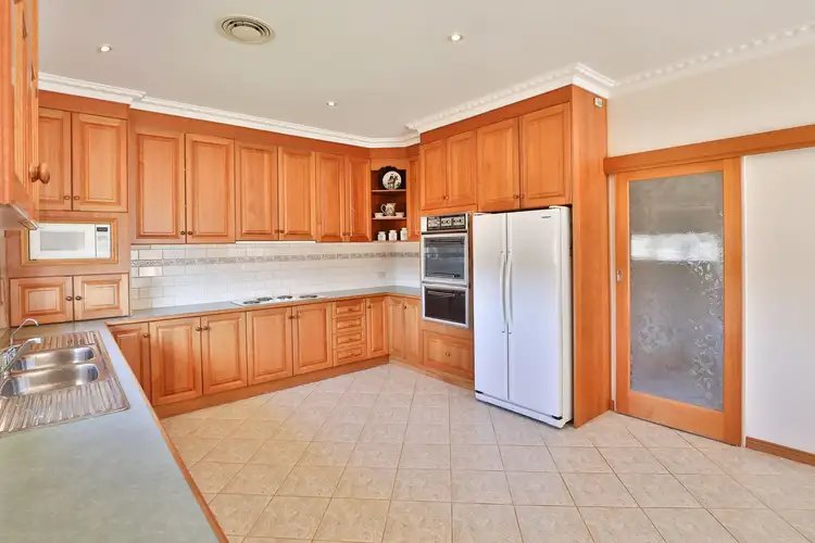 Seventh view of Homely house listing, 1 Murray Avenue, Red Cliffs VIC 3496
