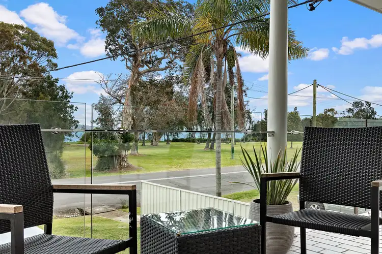30 Lakeside Drive, Swansea NSW 2281