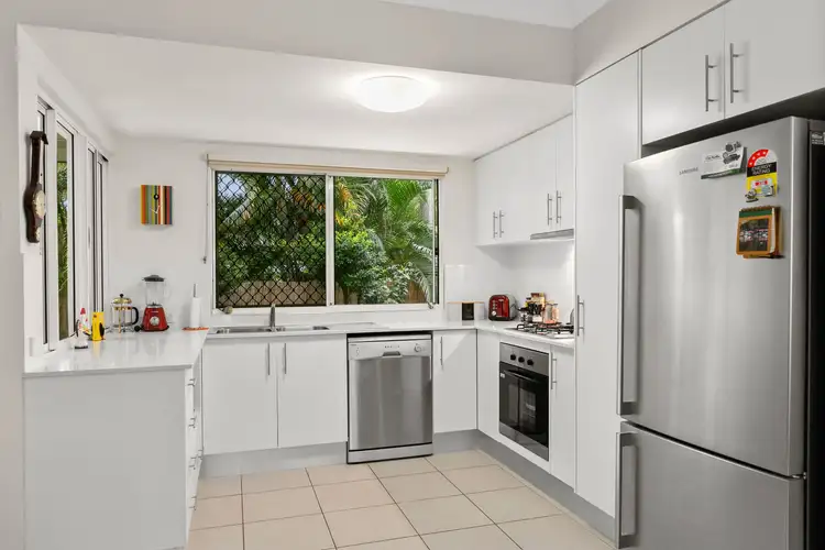 Fifth view of Homely unit listing, 2/20-38 Sandwich Street, Kamerunga QLD 4870