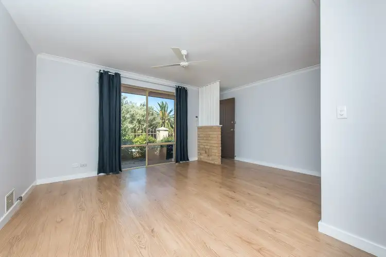 Fourth view of Homely house listing, 7 Gwendoline Drive, Beldon WA 6027