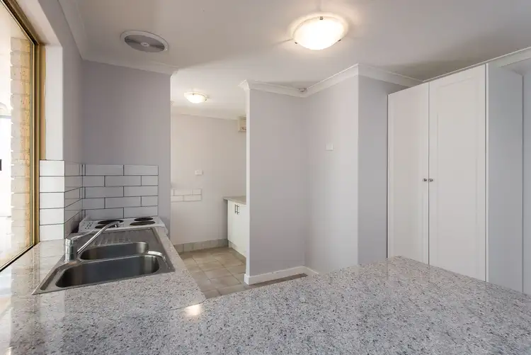 Seventh view of Homely house listing, 7 Gwendoline Drive, Beldon WA 6027