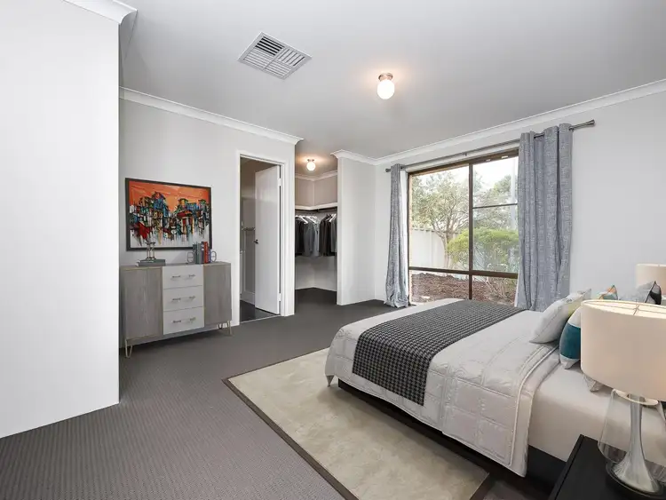 Fourth view of Homely house listing, 11 Alan Court, Beldon WA 6027