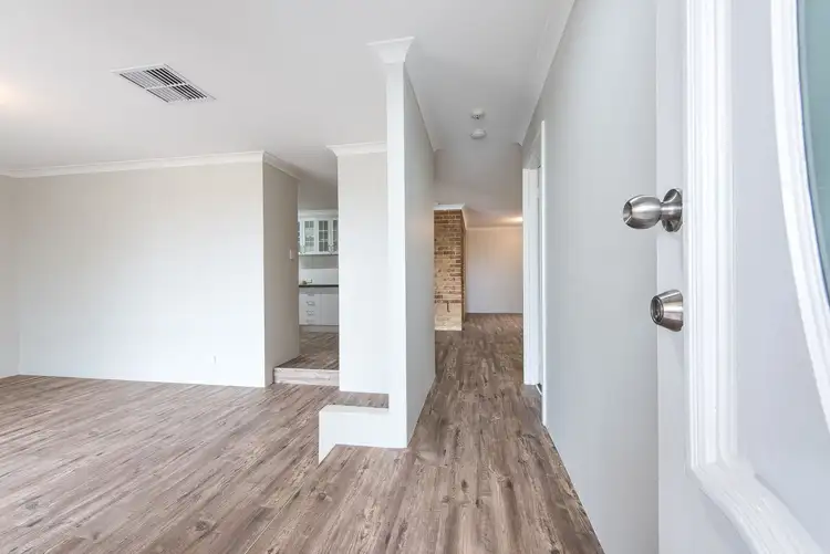 Sixth view of Homely house listing, 11 Alan Court, Beldon WA 6027