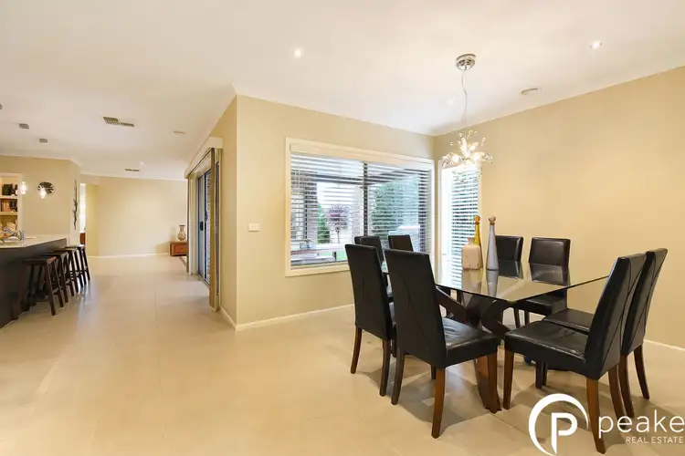Sixth view of Homely house listing, 8 Bernly Boulevard, Berwick VIC 3806