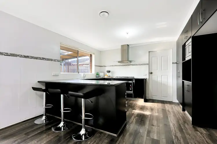 Fifth view of Homely unit listing, 1/20 Knight Court, Meadow Heights VIC 3048