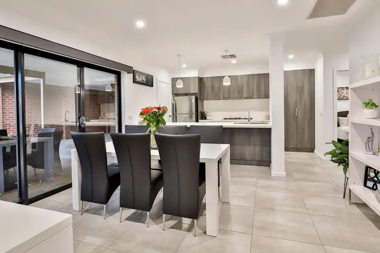 Third view of Homely townhouse listing, 270 Twelfth Street, Mildura VIC 3500