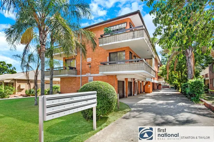 16/17a York Road, Jamisontown NSW 2750