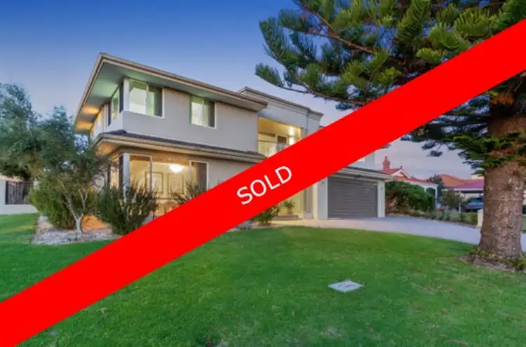 16 Cumberland Drive, Hillarys WA 6025