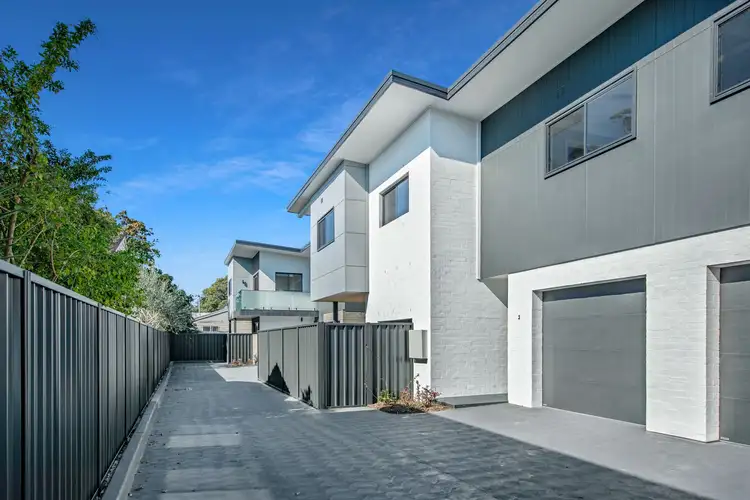 2/17 Thorn Road, Hamilton North NSW 2292