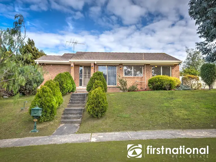 65 Smethurst Avenue, Pakenham VIC 3810