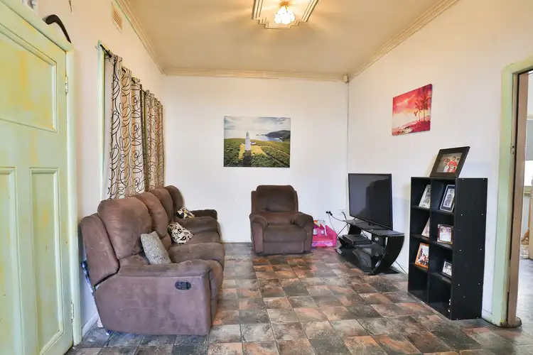 Fourth view of Homely house listing, 5 Kelvin Avenue, Mildura VIC 3500