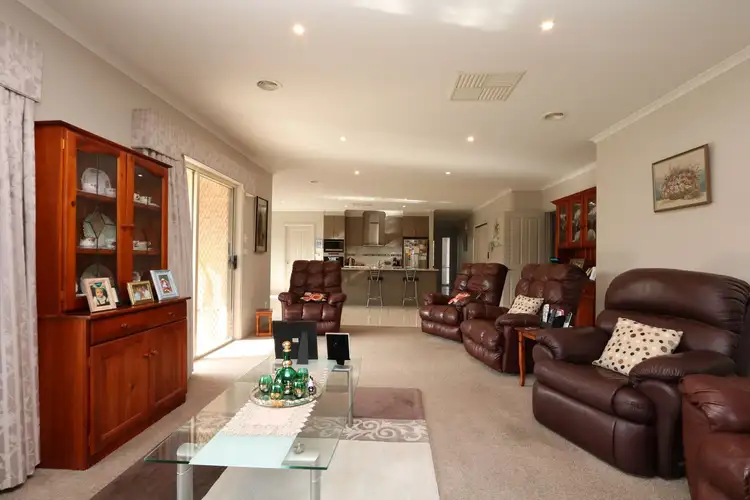 Sixth view of Homely house listing, 9 Backway Court, Maryborough VIC 3465