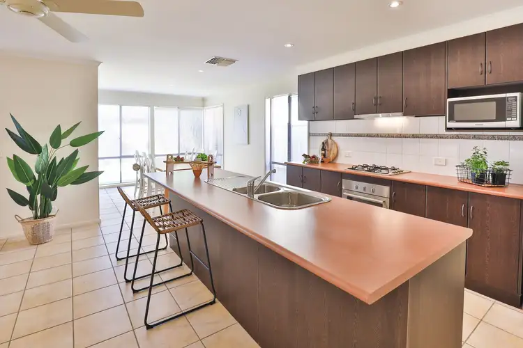 Second view of Homely house listing, 7 Alessi Rise, Mildura VIC 3500