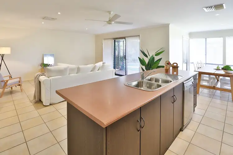 Sixth view of Homely house listing, 7 Alessi Rise, Mildura VIC 3500