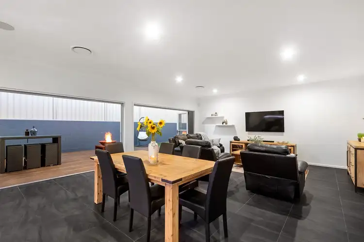 Fifth view of Homely house listing, 2 Hadlow Drive, Cameron Park NSW 2285