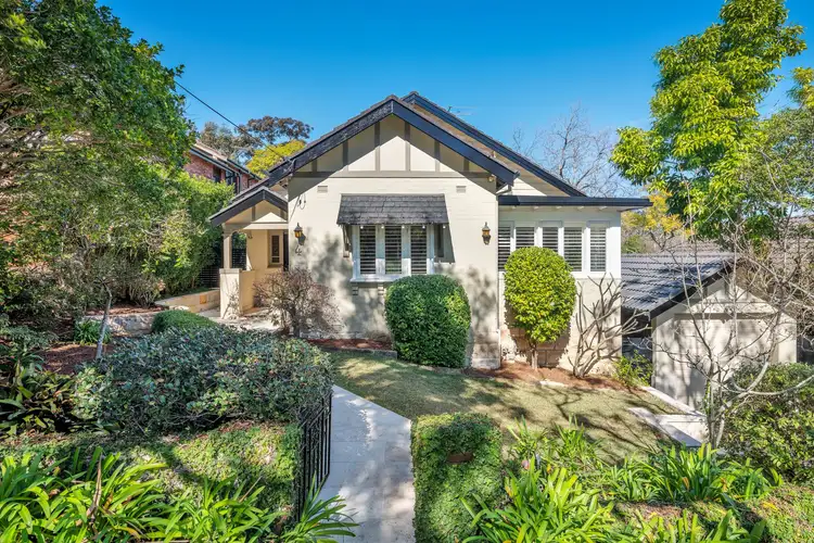 4 Bushlands Avenue, Gordon NSW 2072