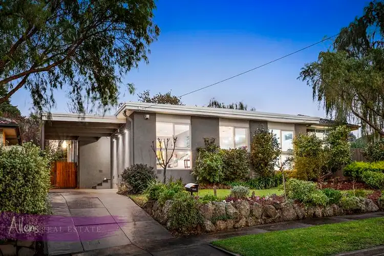 12 Thomas Street, Box Hill South VIC 3128