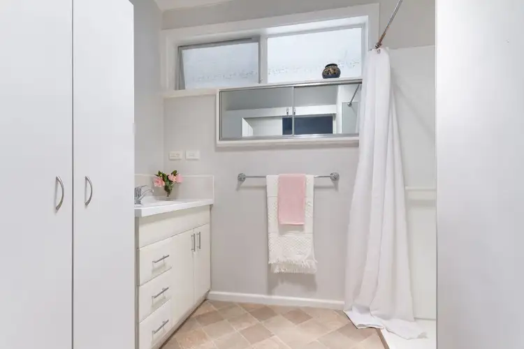 Third view of Homely house listing, 3 Hewitt Avenue, Kennington VIC 3550
