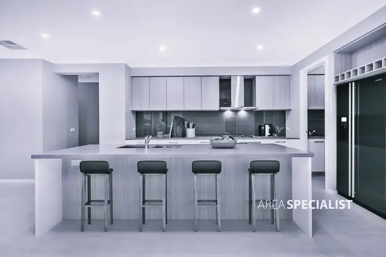 23 Holgate Avenue, Clyde North VIC 3978