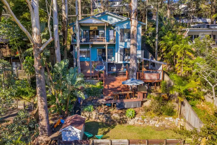 43 Easter Parade, North Avoca NSW 2260