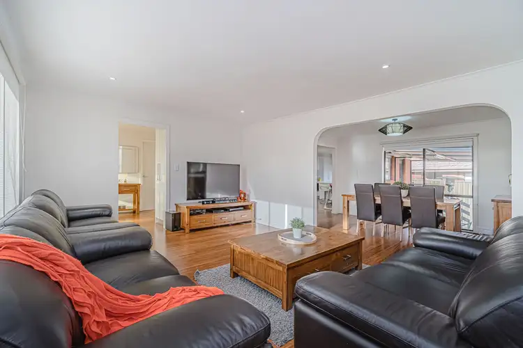 Sixth view of Homely unit listing, 1/14 Brodie Court, Meadow Heights VIC 3048