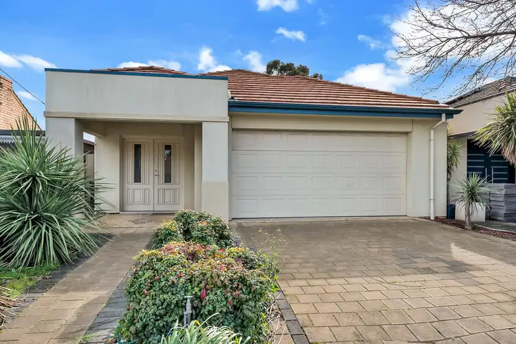 18a Farncomb Road, Fulham SA 5024