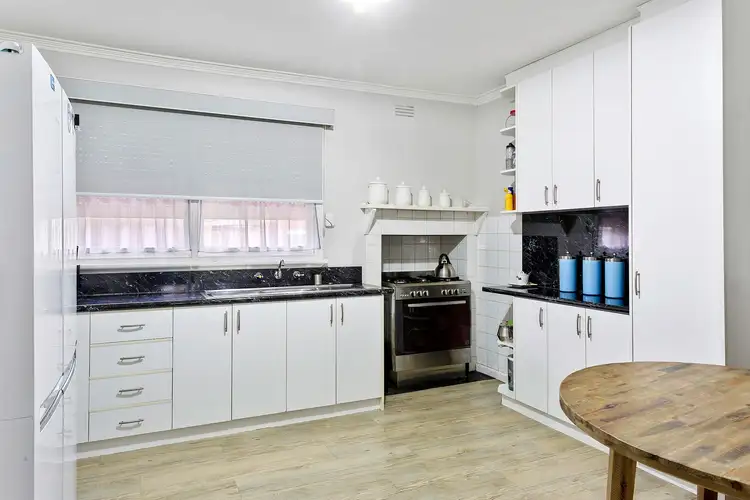 Third view of Homely house listing, 3 Fifth Avenue, White Hills VIC 3550
