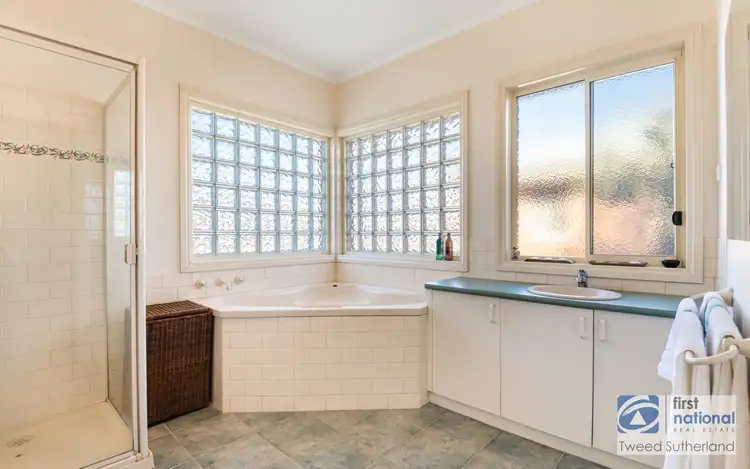 Sixth view of Homely house listing, 16 Gledhill Rise, Kangaroo Flat VIC 3555