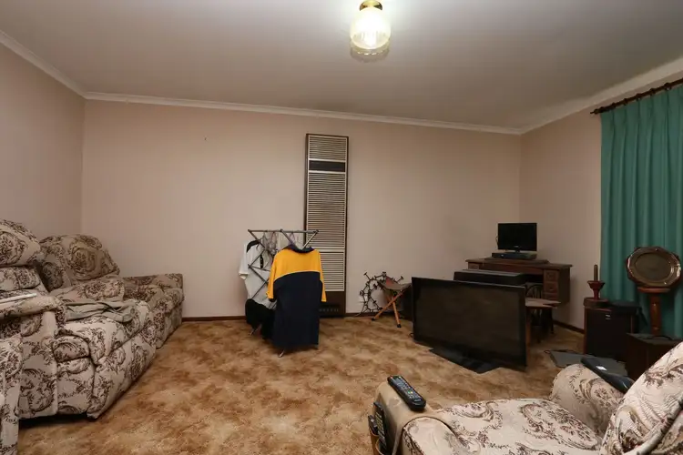 Fifth view of Homely unit listing, 2/296 Gladstone Street., Maryborough VIC 3465