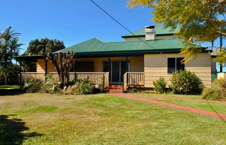 12 Bartlett Drive, Greenwell Point NSW 2540
