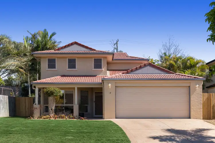 17 McNally Close, Seventeen Mile Rocks QLD 4073