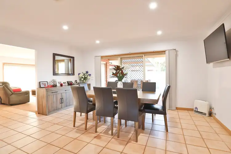 Second view of Homely house listing, 5 Fleetwood Court, Mildura VIC 3500
