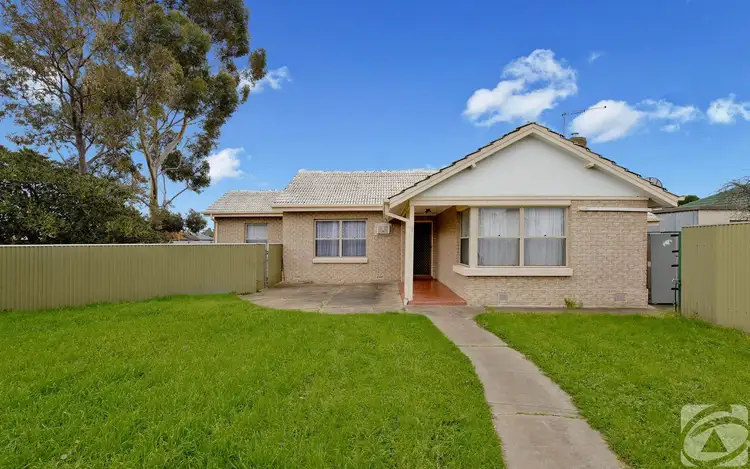 1 Deverill Street, Elizabeth South SA 5112